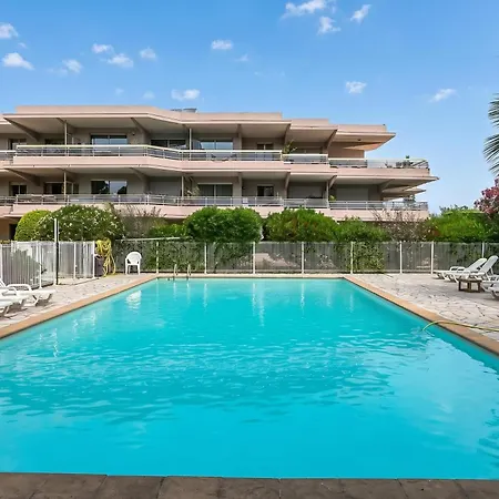 Διαμέρισμα Near Beach, Sea View & Garage - Happy
